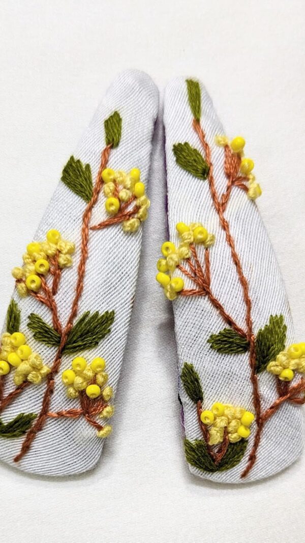 NilaMila Pretty Hand Embroidered Clips Hair Clip Tic Tac Clip