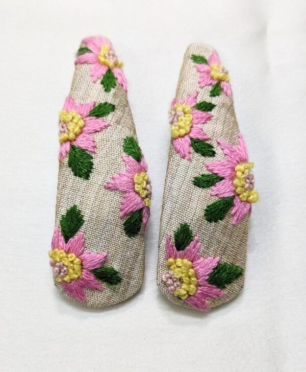 NilaMila Glamour Hand Embroidered Clips Hair Clip Tic Tac Clip